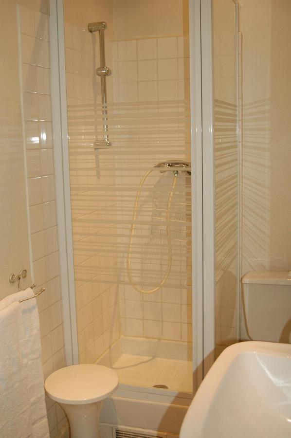Hotel Cote Patio Ним Стая снимка